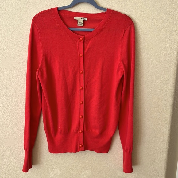 Evie. Cardigan sweater - Picture 1 of 6